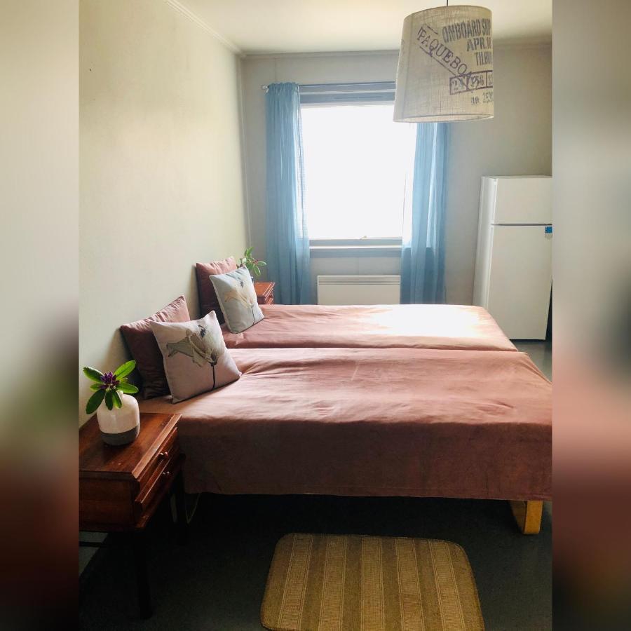 Lovisenlund Hostel Ovrebo ภายนอก รูปภาพ