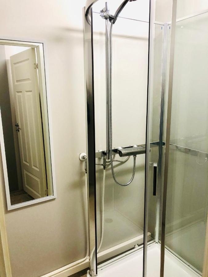 Lovisenlund Hostel Ovrebo ภายนอก รูปภาพ