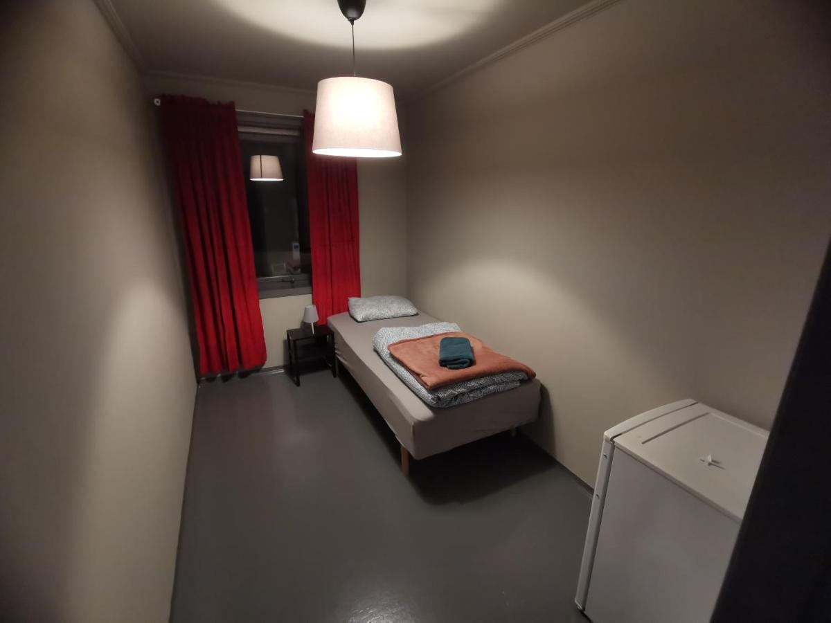 Lovisenlund Hostel Ovrebo ภายนอก รูปภาพ
