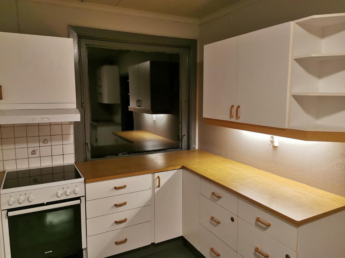 Lovisenlund Hostel Ovrebo ภายนอก รูปภาพ