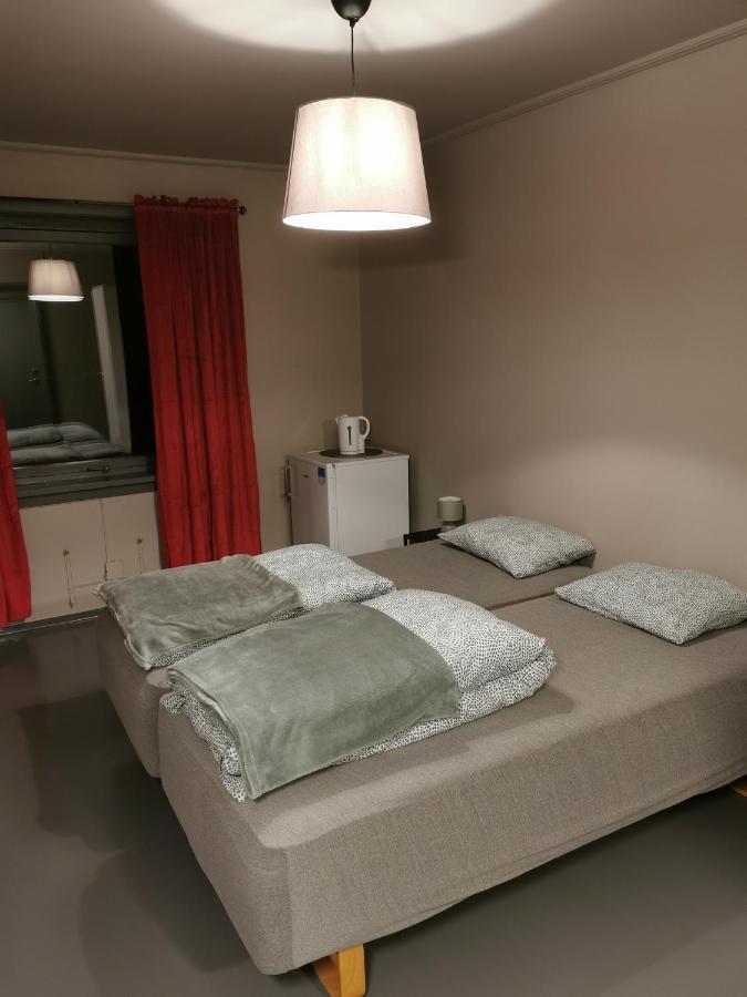 Lovisenlund Hostel Ovrebo ภายนอก รูปภาพ