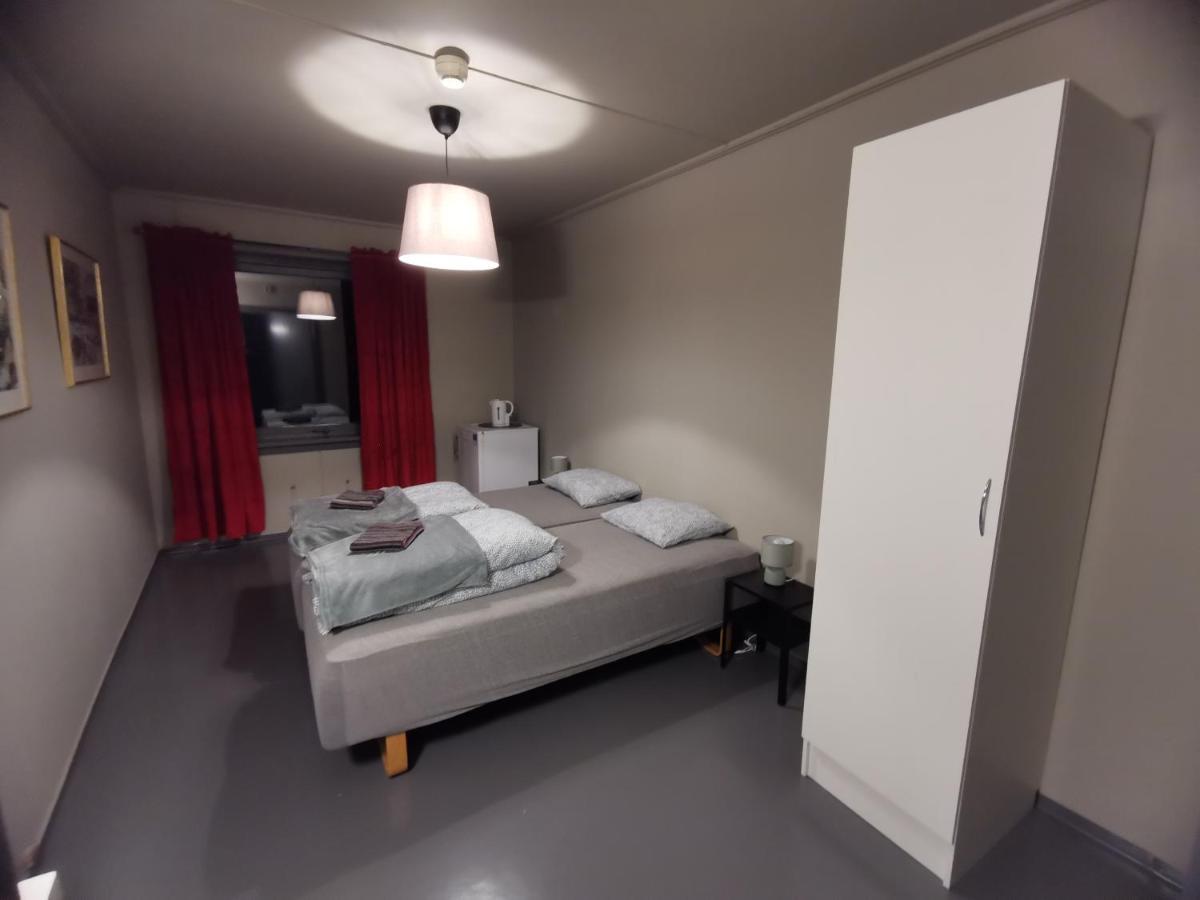 Lovisenlund Hostel Ovrebo ภายนอก รูปภาพ